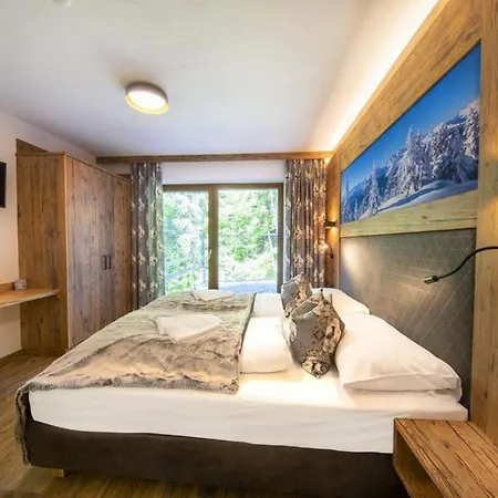 Nationalpark Reichenbergerspitze Dom wakacyjny Neukirchen am Großvenediger