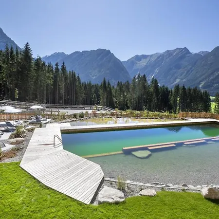 Dom wakacyjny Nationalpark Reichenbergerspitze Neukirchen am Großvenediger